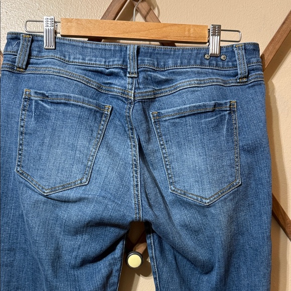 CAbi Women's Classic Blue Skinny Jeans - Picture 5 of 5